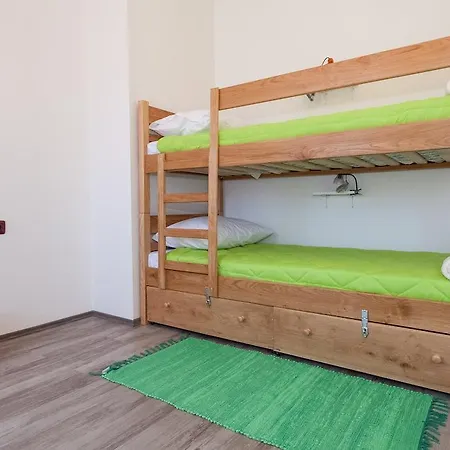 Hostel Four Corners
